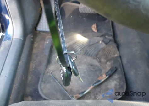 2004 Pontiac Vibe из США, поврежденный, VIN 5Y2SL62884Z460787